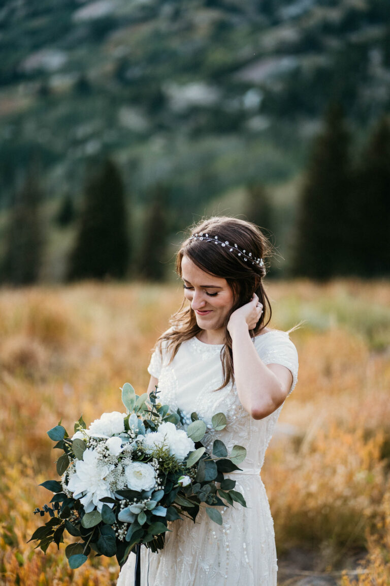 Golden Hour in the Boise Foothills: Timing Your Wedding Photos