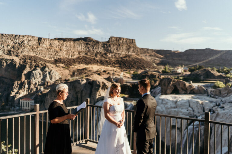 Shoshone Falls Weddings: Saying “I Do” Beside the Niagara of the West