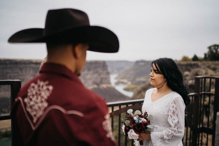 How to Plan an Outdoor Wedding in Southern Idaho’s Wild Spaces